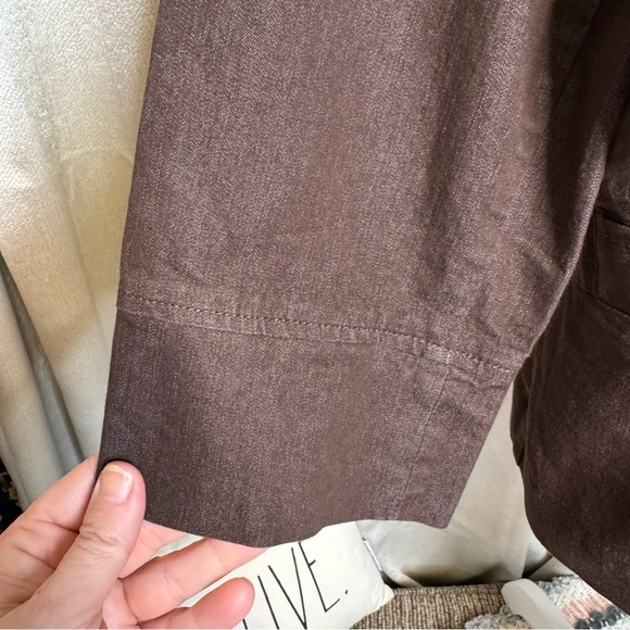 Cato Brown Blazer with Cropped Length and Notched Lapel - Picture 6 of 13